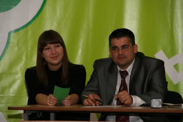 Ульяновск, форум татарской молодежи: Алеся Мухаммадиева и Ринат Садыков
