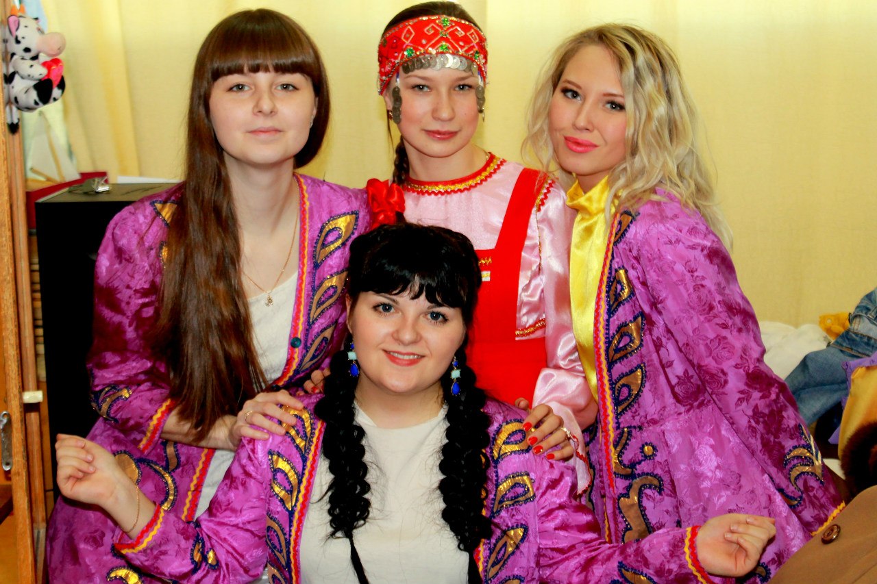 Участники фестиваля языков представили татарскую идентичность