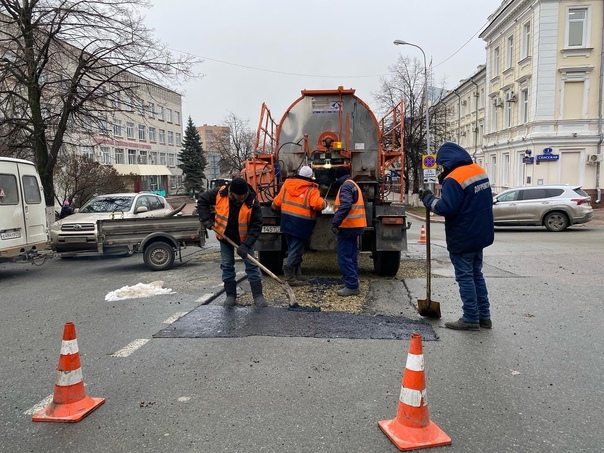 В Ульяновске начат ремонт мест раскопок литым асфальтобетоном