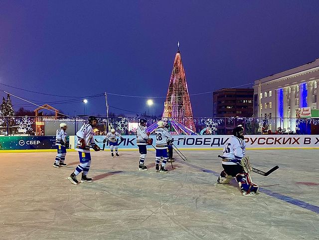 В Ульяновске состоялся благотворительный хоккейный матч
