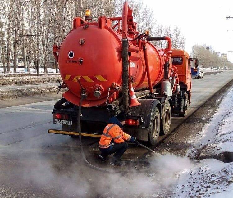 В Ульяновске ведётся очистка ливнёвок и ремонт дорог холодным асфальтом