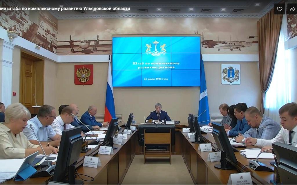 Русских призвал муниципалитеты уделить внимание вакцинации от COVID-19