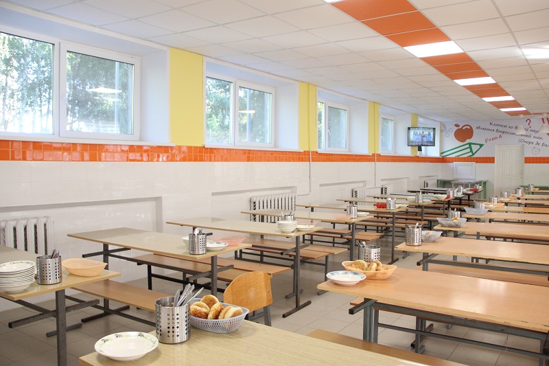 В пяти школах Ульяновской области завершается ремонт пищеблоков