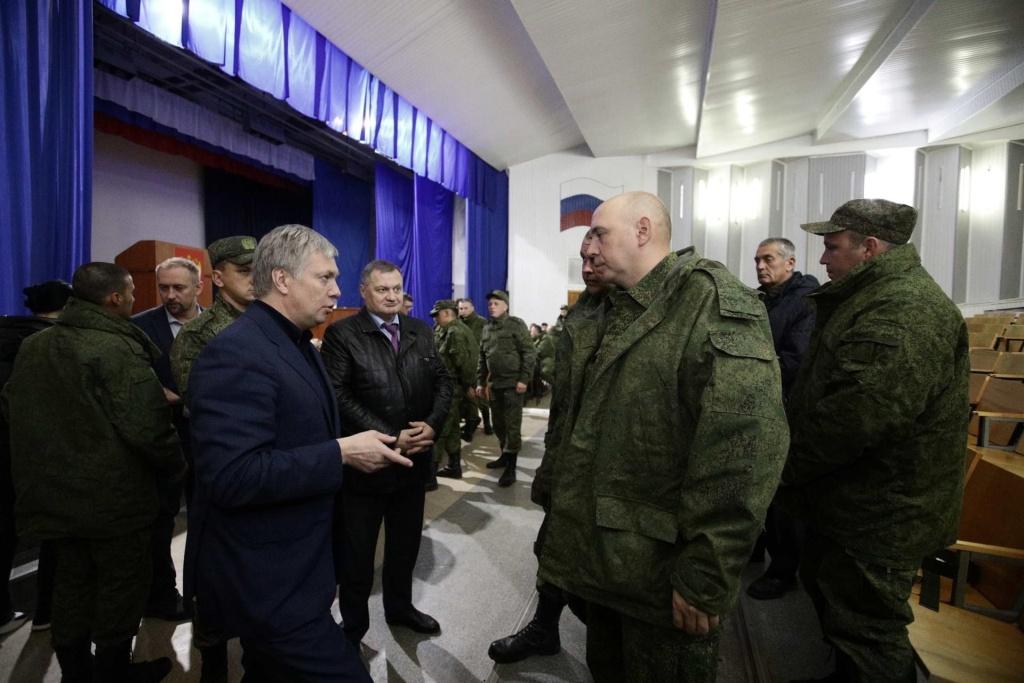 Русских встретился с мобилизованными ульяновцами в Самарской области