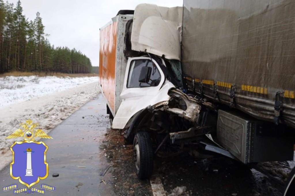 В ДТП в Новоспасском районе погиб водитель «ГАЗа»