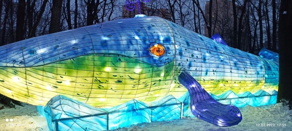 В парке «Прибрежный» открылась выставка световых фигур