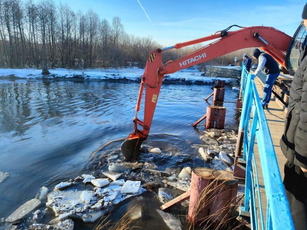 Лед на реках Сызранка и Канадейка для устранения заторов будут взрывать