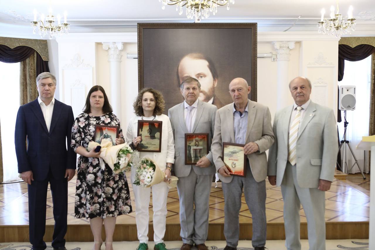 18 июня Русских вручил Международную литературную премию имени писателя Гончарова
