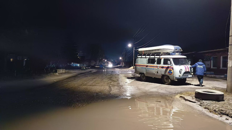 В Ульяновске удаётся сдерживать паводковые воды