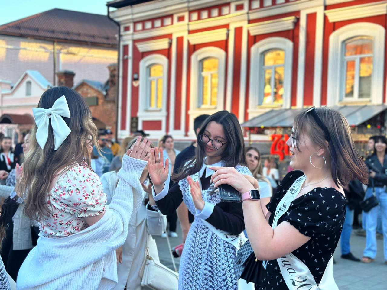 В эти выходные улицу Федерации посетили около 20 тысяч ульяновцев