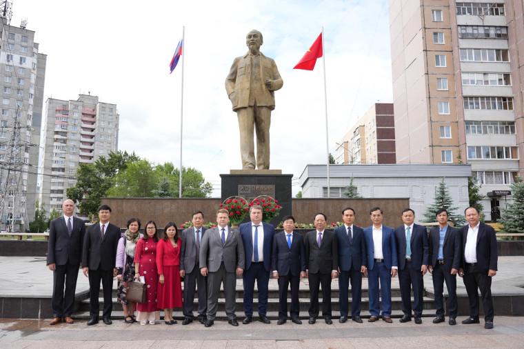Ульяновск посетила делегация вьетнамской провинции Нгеан