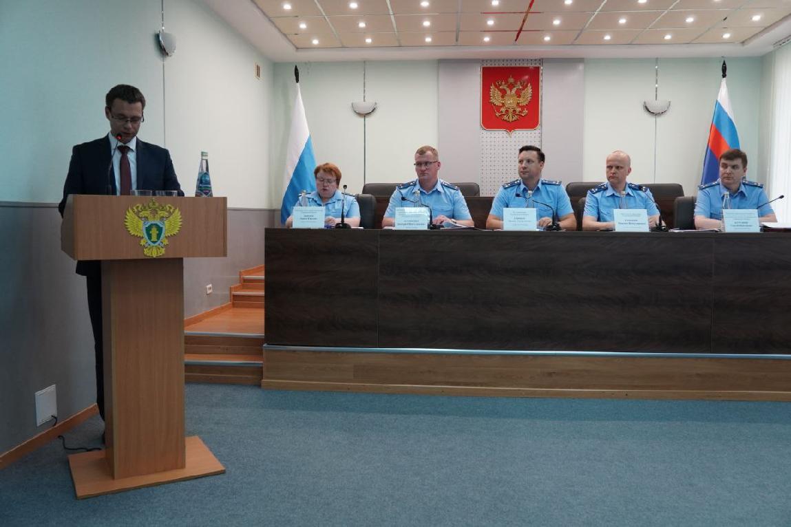В Ульяновске прокуроры обсудили качество воды